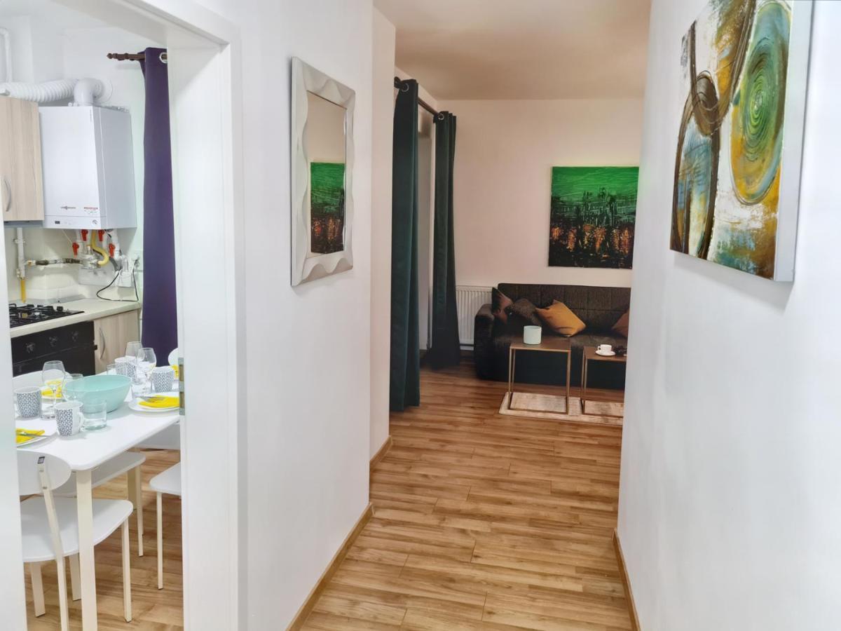 Lovely Ultracentral Apartment With Parking Cluj-Napoca Ngoại thất bức ảnh