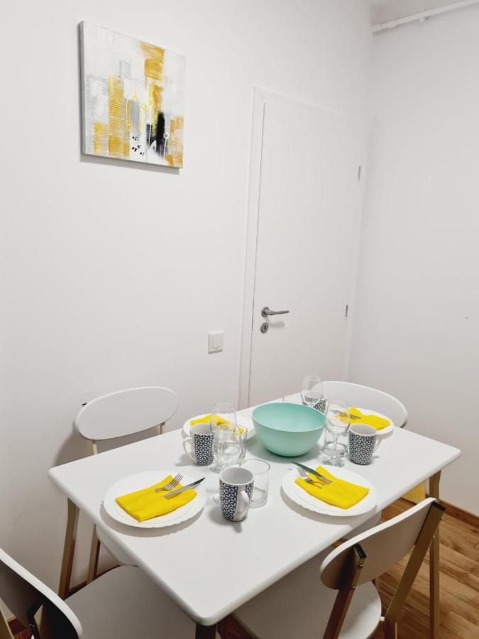 Lovely Ultracentral Apartment With Parking Cluj-Napoca Ngoại thất bức ảnh