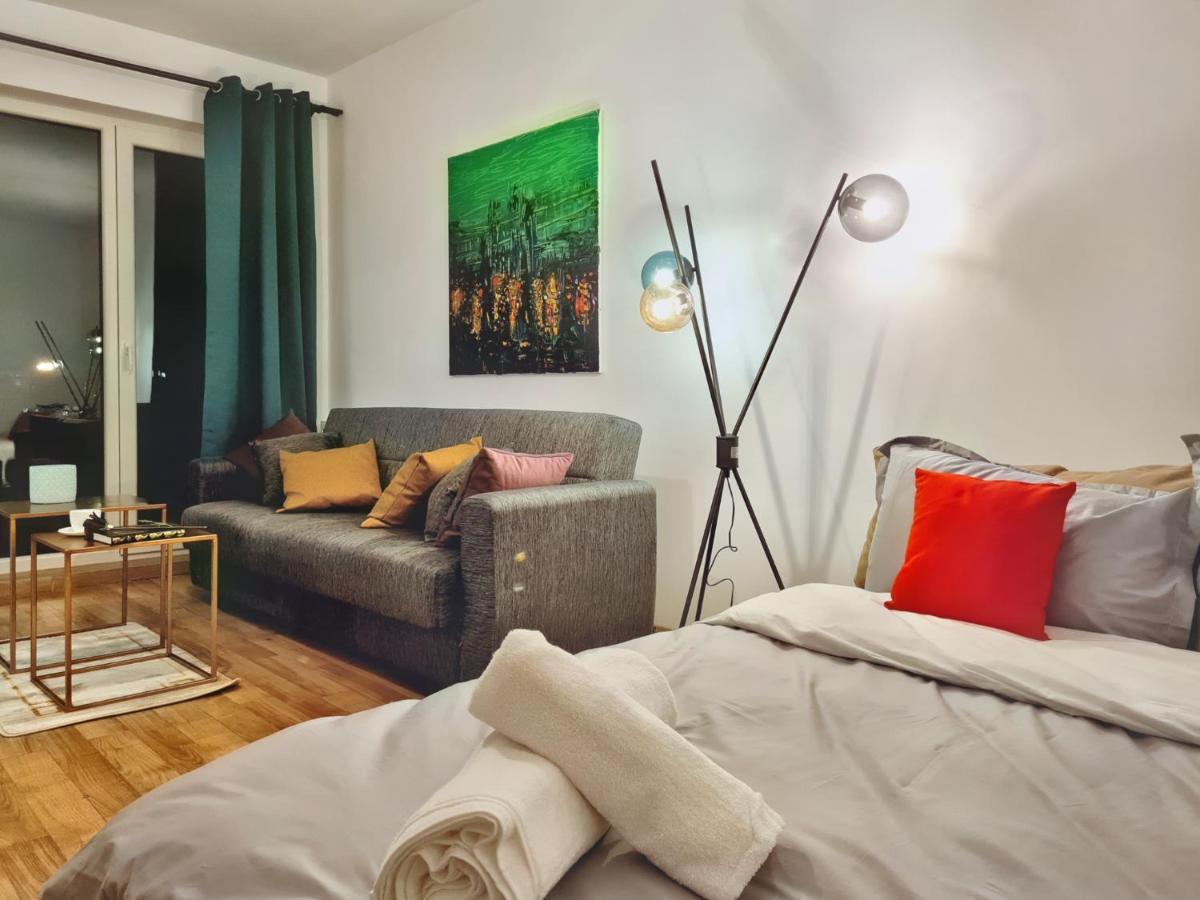 Lovely Ultracentral Apartment With Parking Cluj-Napoca Ngoại thất bức ảnh
